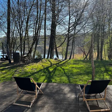 Ferienhaus Zrodlo Chillu - Dom Na Wynajem Nad Jeziorem Kaszuby
